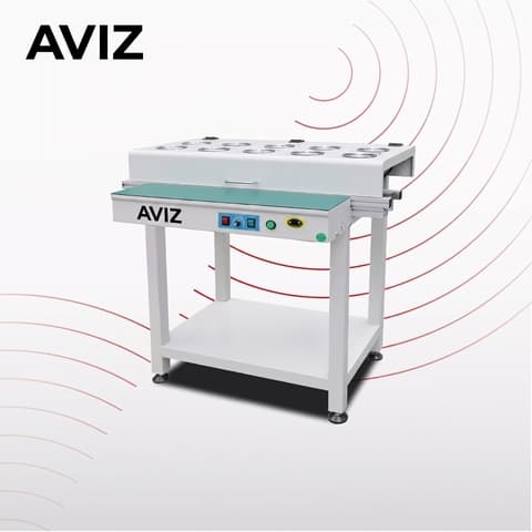 AVIZ Scc Cooling PCB Conveyor for Board Transfer Control RFQ Profile 2 - تحميل وتفريغ ونقل وتخزين PCB المؤقت AVIZ Scc Cooling PCB Conveyor for Board Transfer Control RFQ Profile 2 منظر المعدة ضمن حركة PCB مستقرة بين مراحل العملية